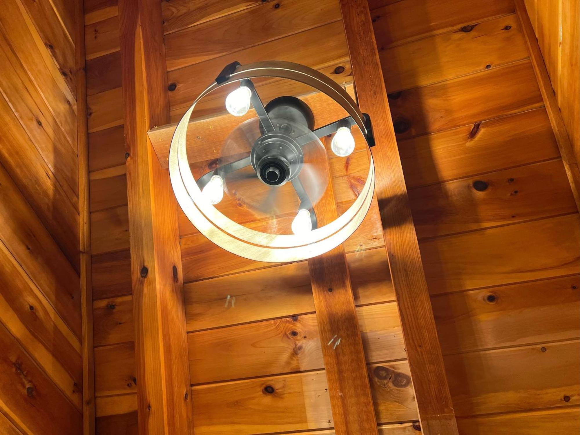 Yogi'S Den: Breathtaking Views! 3 Min To Dollywood, On 1 Acre! Vila Sevierville Exterior foto